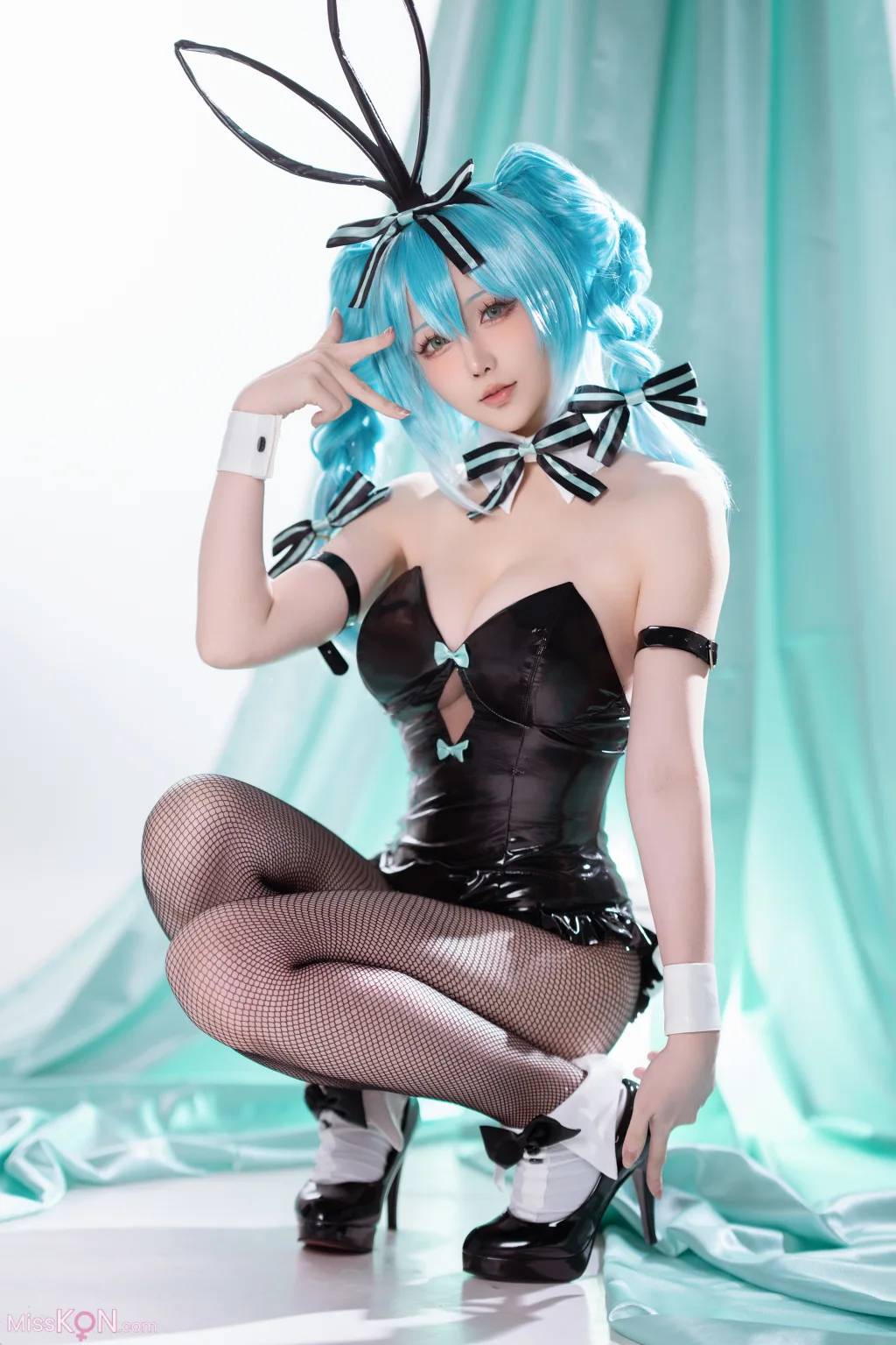 Coser@星之迟迟Hoshilily: 初音未来 兔女郎 (44 photos + 1 video)