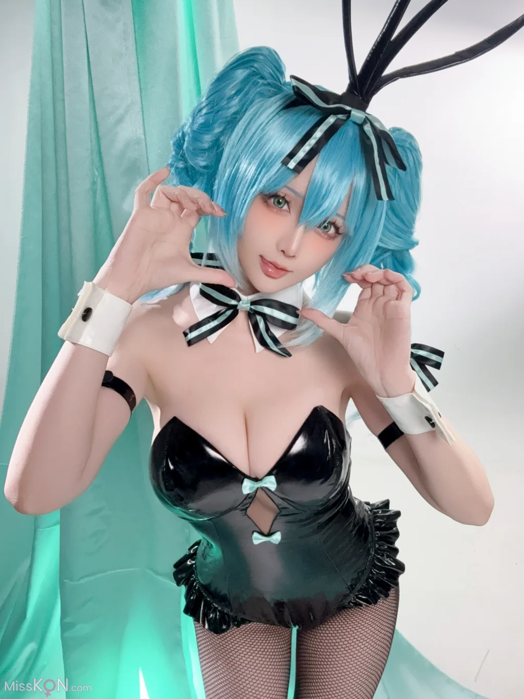 Coser@星之迟迟Hoshilily: 初音未来 兔女郎 (44 photos + 1 video) – Page 3