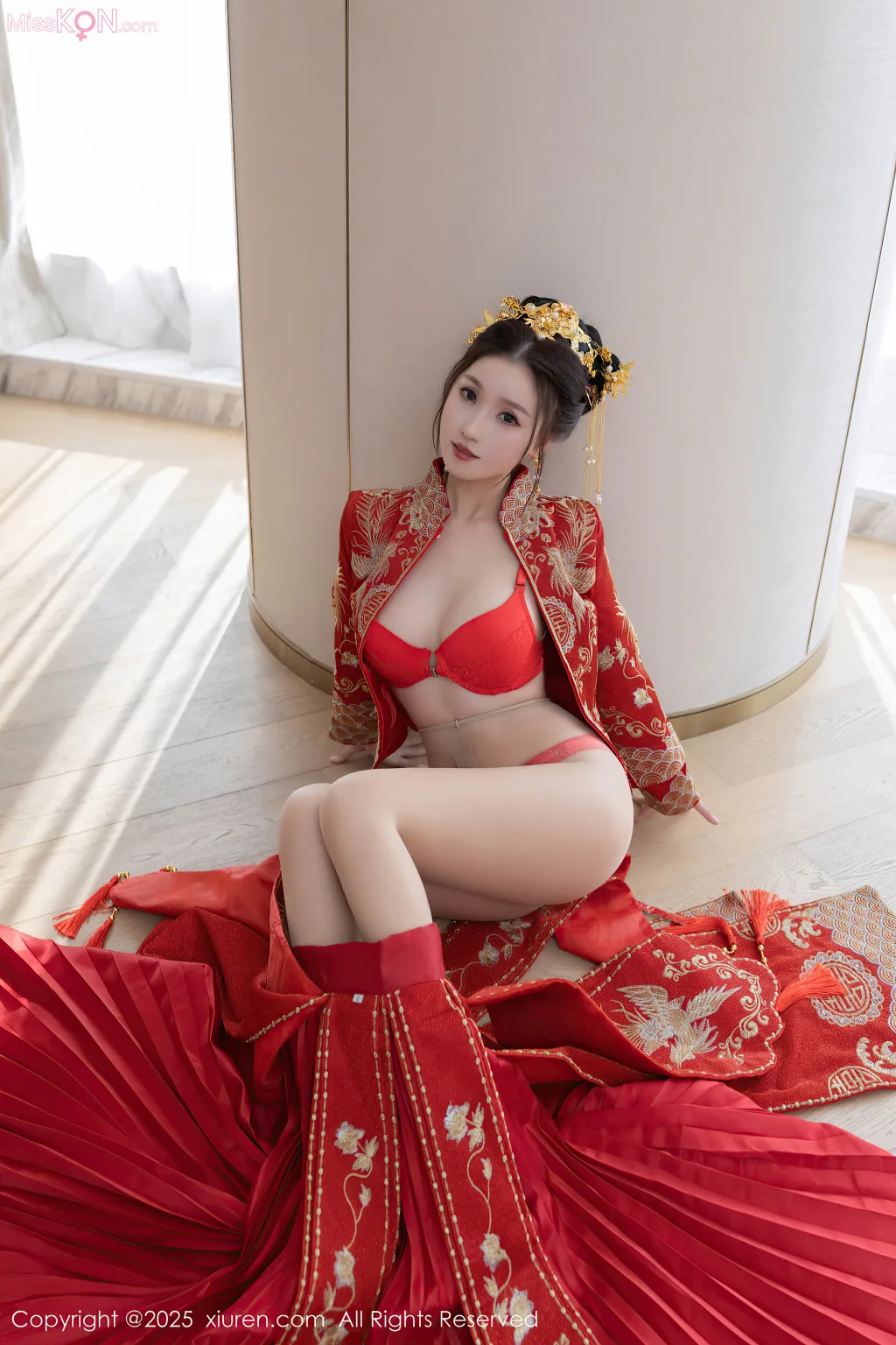 XIUREN No.9811 – 9825 (1215 photos)