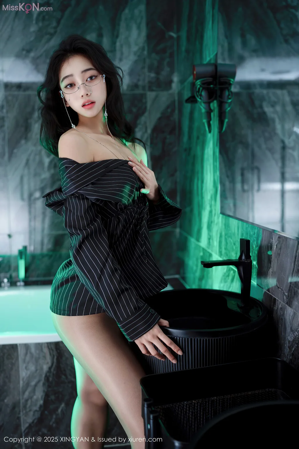 XingYan Vol.356: 时安安 (77 photos)