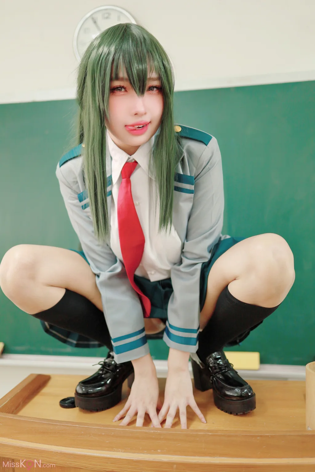 Coser@慕慕Momo: 蛙吹梅雨 學生服 Asui Tsuyu (27 photos) – Page 2