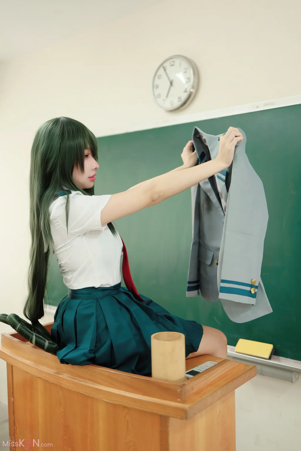 Coser@慕慕Momo: 蛙吹梅雨 學生服 Asui Tsuyu (27 photos) – Page 2