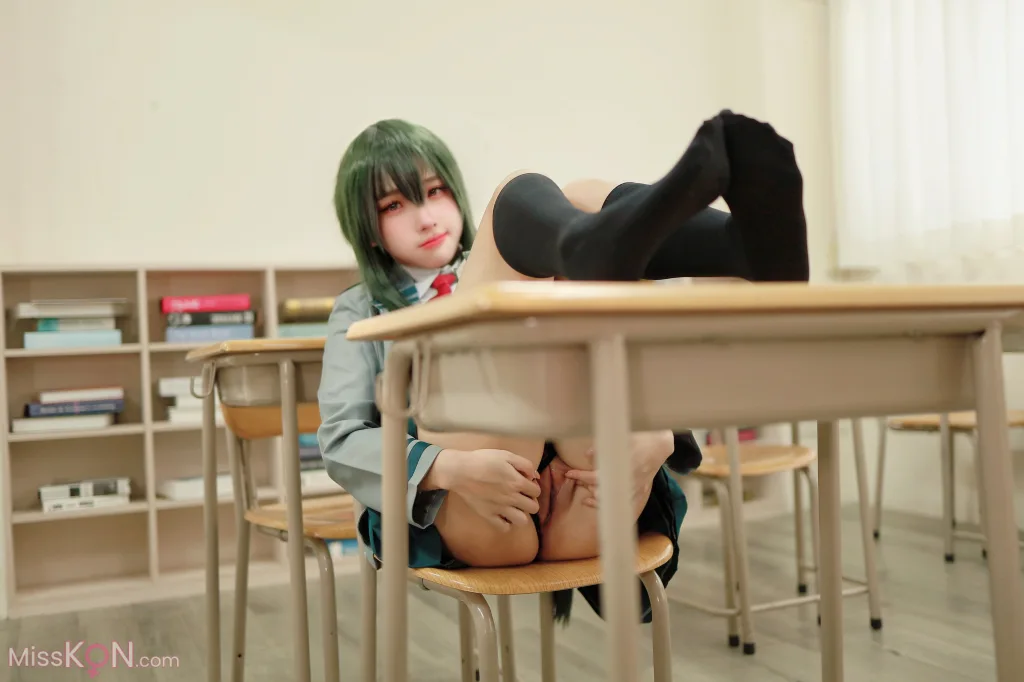Coser@慕慕Momo: 蛙吹梅雨 學生服 Asui Tsuyu (27 photos) – Page 3