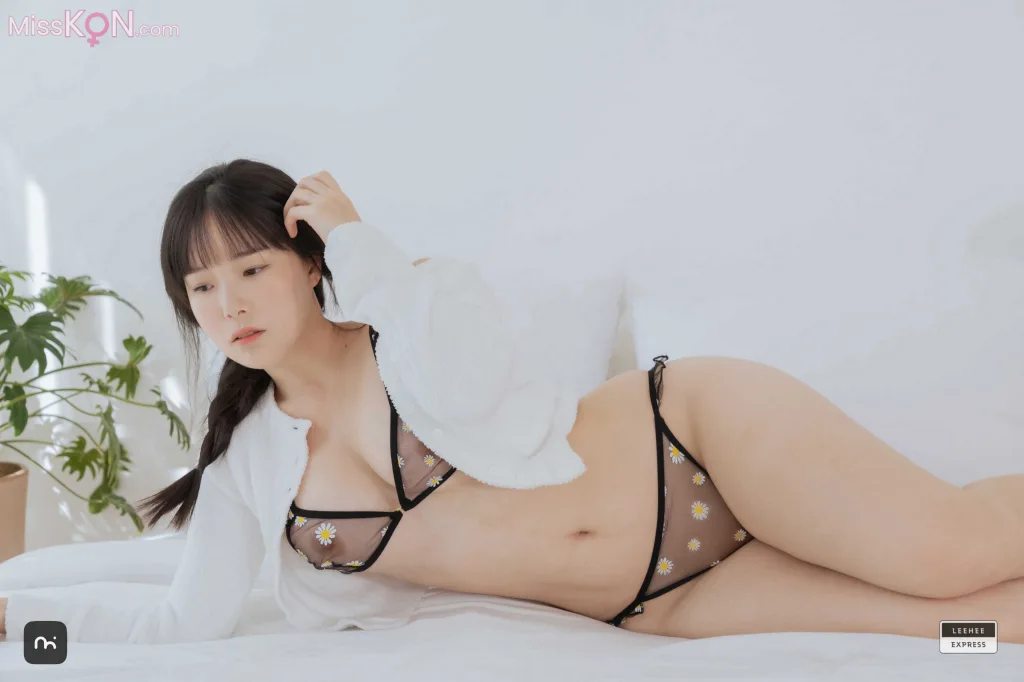 [LE] LEHC-216A: Sir.Bean (피아) (58 photos) – Page 2