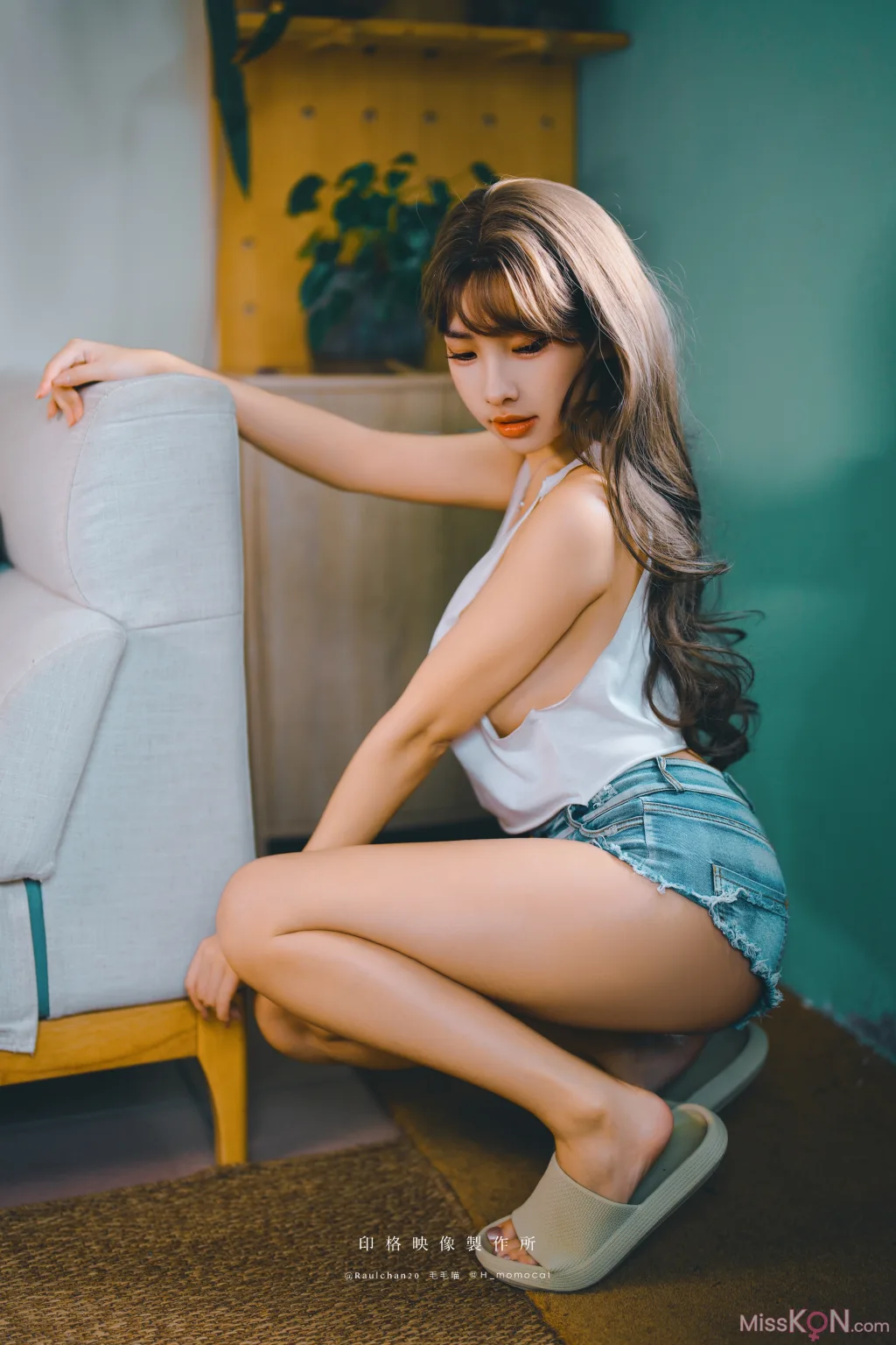 Coser@慕慕Momo: 新婚後不斷誘惑我的妻子 (57 photos) – Page 2