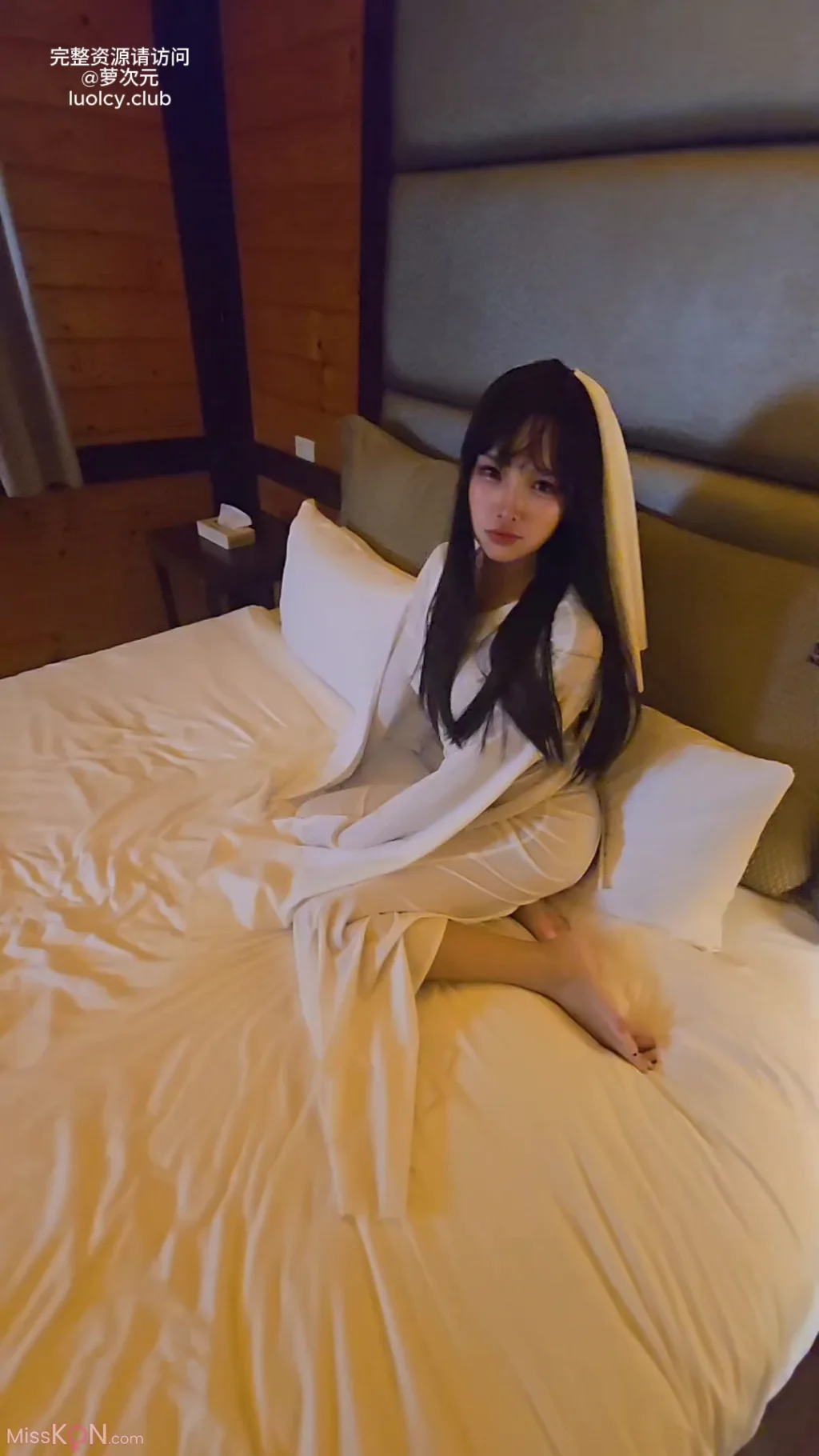 Coser@慕慕Momo: 杏子夫人幽靈娘 (15 photos + 2 videos)