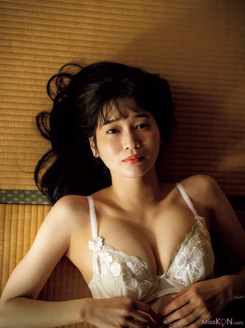 [JP] Arisa Deguchi (出口亞梨沙): 写真集 Ｅｓｓｅｎｃｅ (116 photos) – Page 2