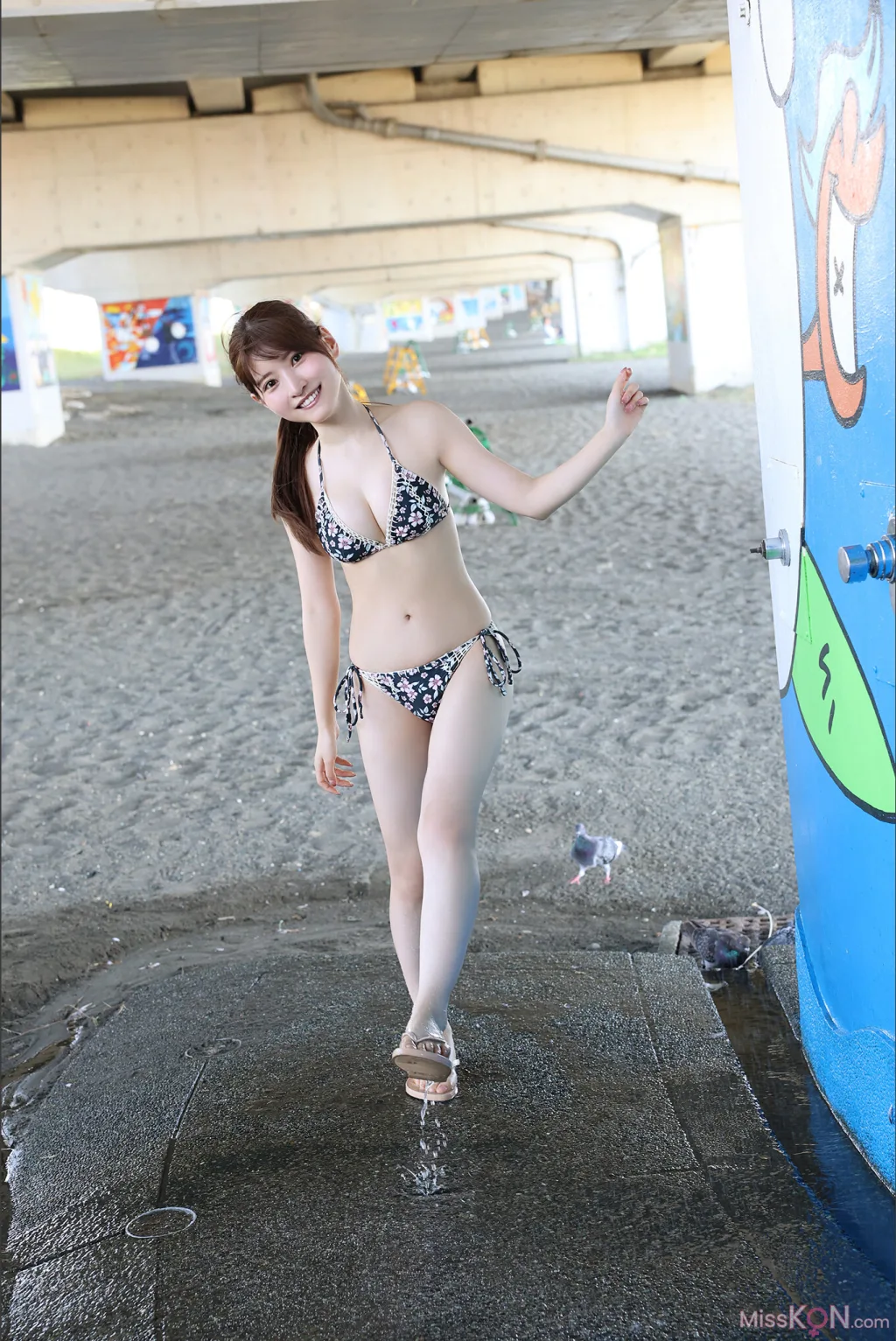 [JP] Rui Takanashi (小鳥遊るい): 翼がなくても　ＦＲＩＤＡＹデジタル写真集 (59 photos)