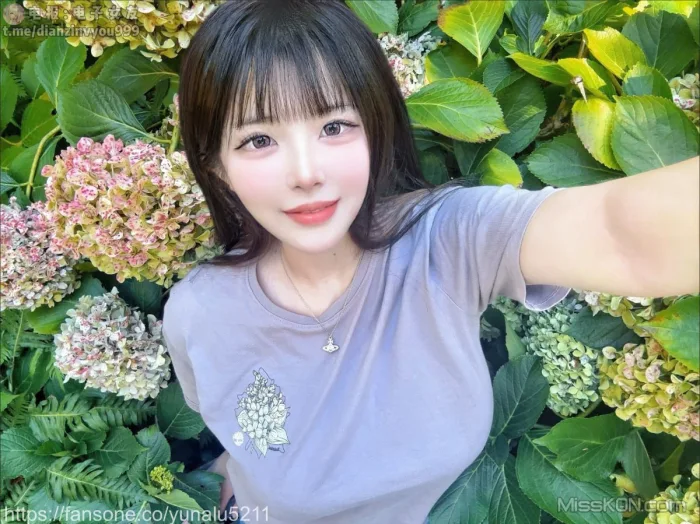yunalu5211: 自购高价门槛 台湾最强豪乳福利姬 高颜涩涩写真 (133 photos + 39 videos) – Page 2