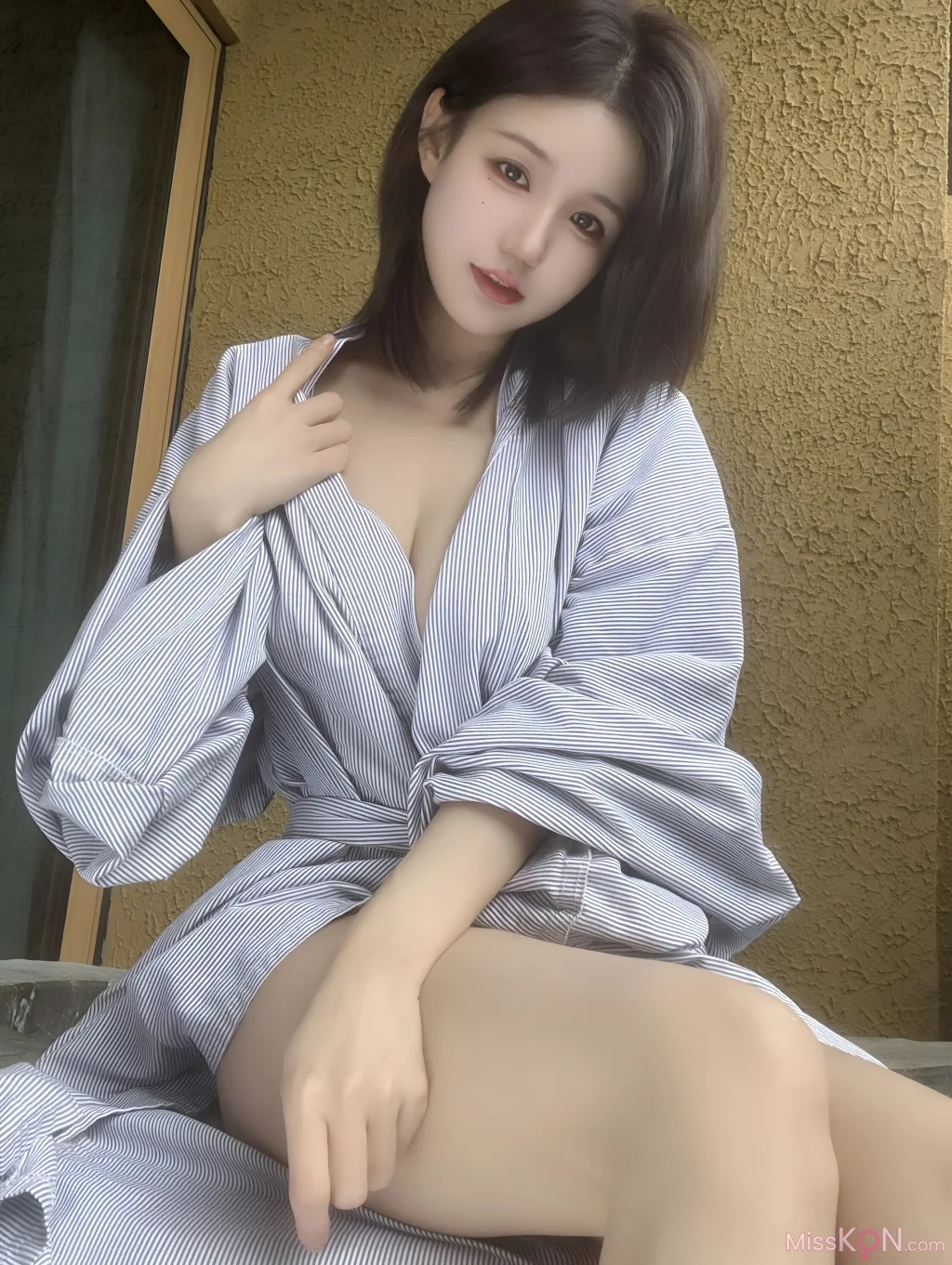 Coser@小仓千代w: 2025年6月Fantia订阅 (121 photos)