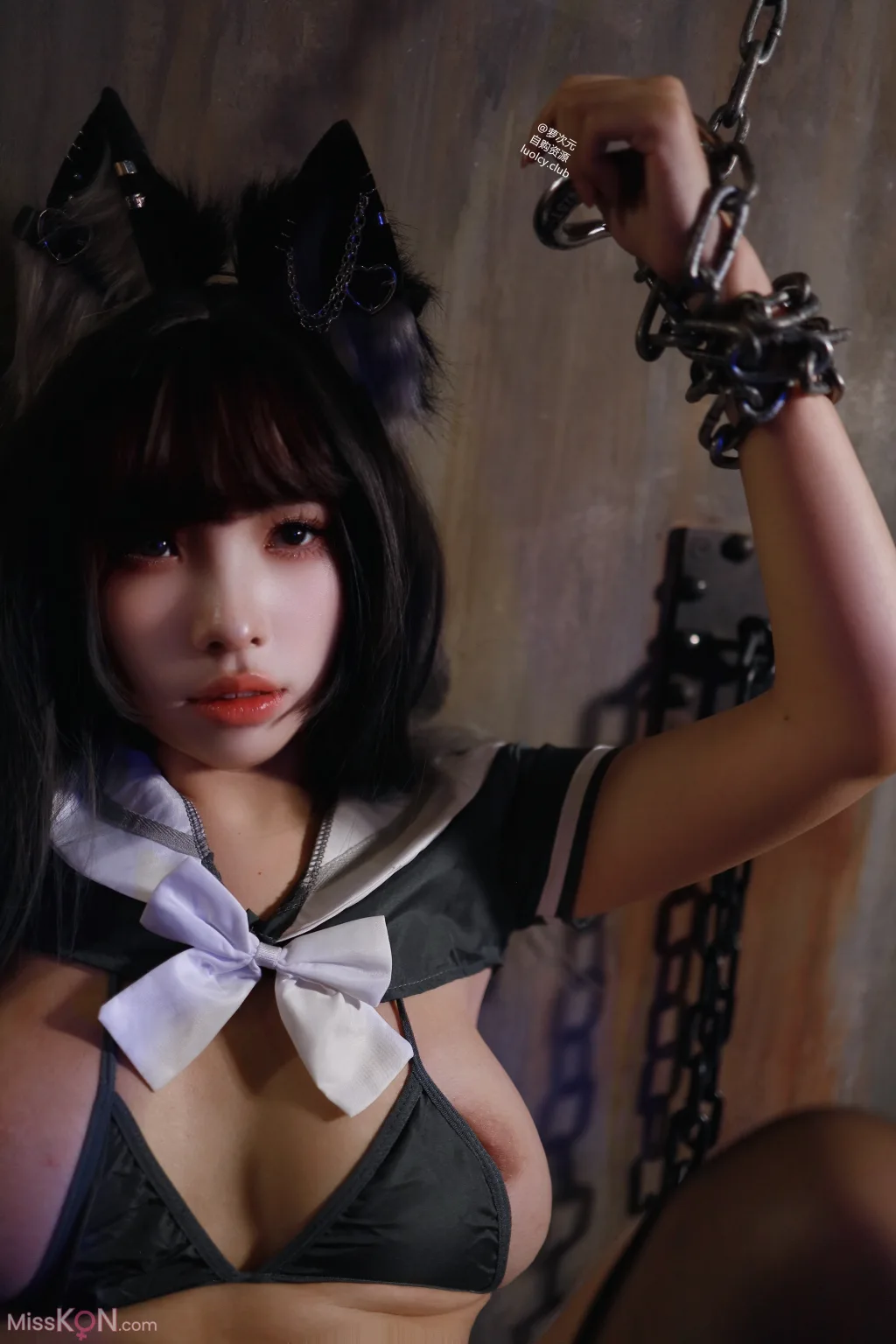 Coser@慕慕Momo: 馴服狼少女 (35 photos + 1 video) – Page 3