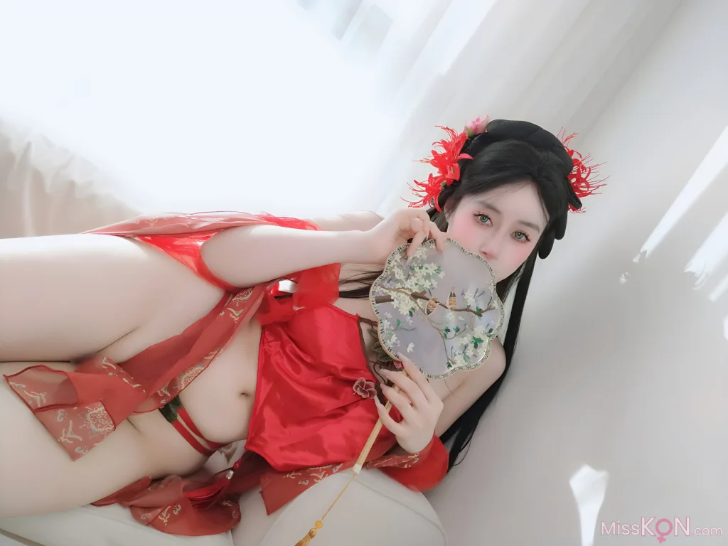 Coser@白银81: 2025年05月会员合集 (100 photos + 7 videos)