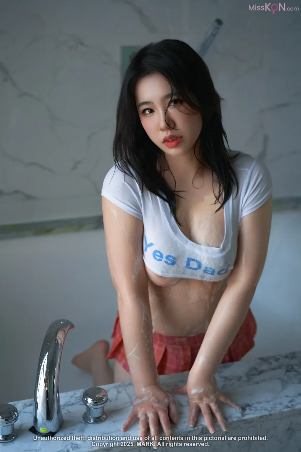 [MARK] Jenn: Excitement in Wet Bath (81 photos) – Page 4
