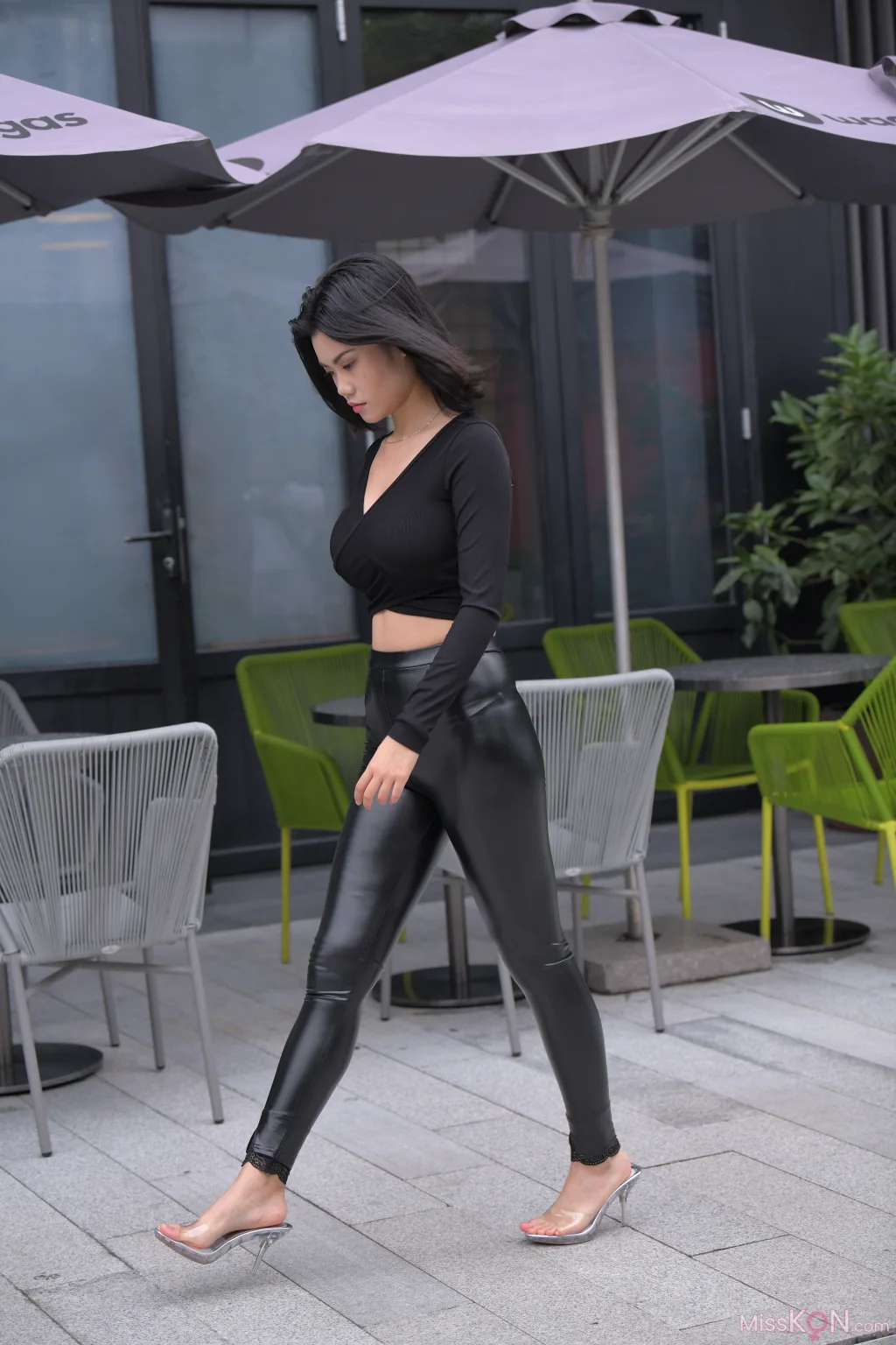 [精选街拍作品] MJ-018: 揣测 皮裤 (179 photos + 3 videos)
