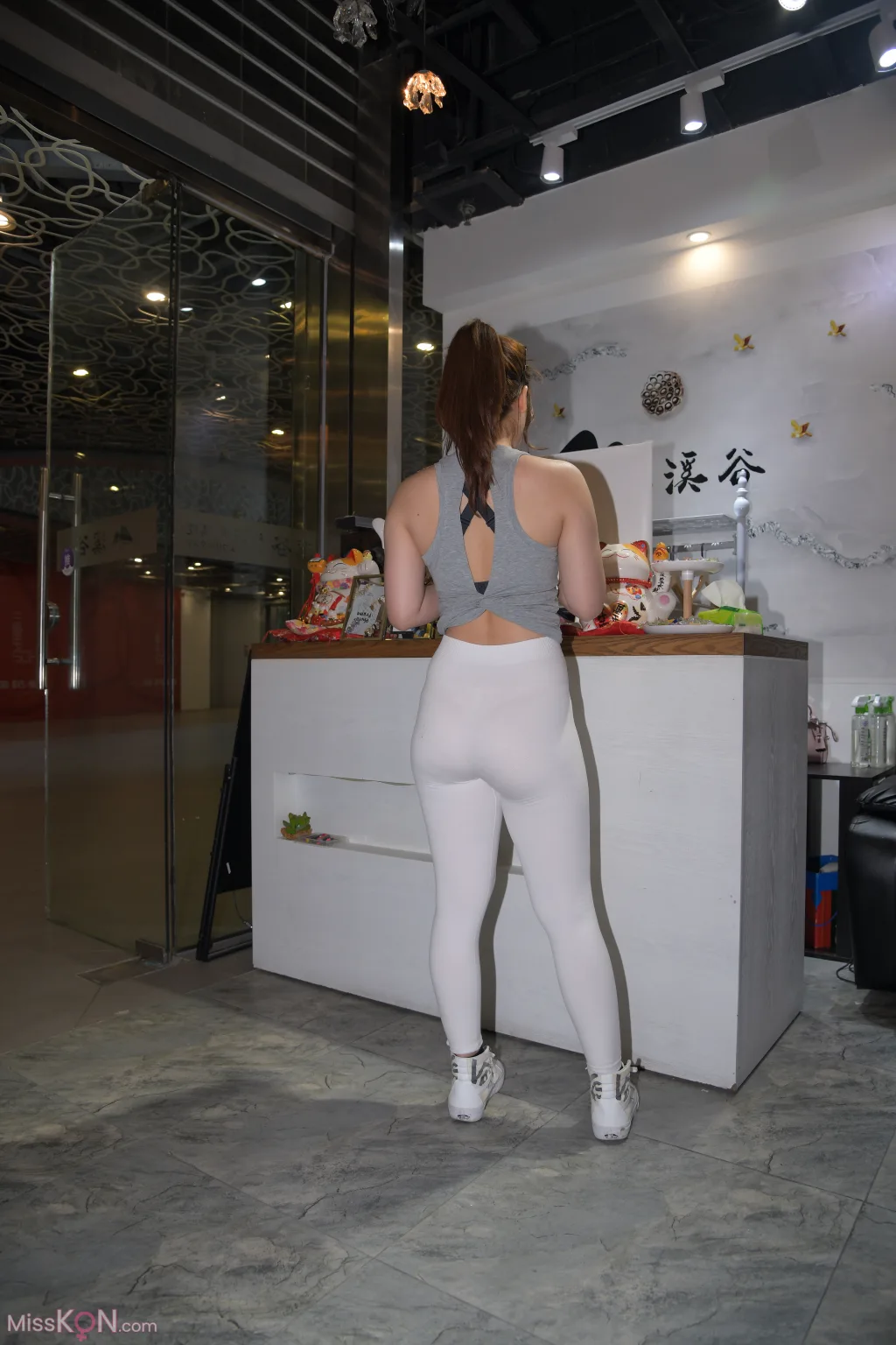[精选街拍作品] MJ-020: 红石模拍大赛作品 某一天、路人 瑜伽裤 (173 photos)