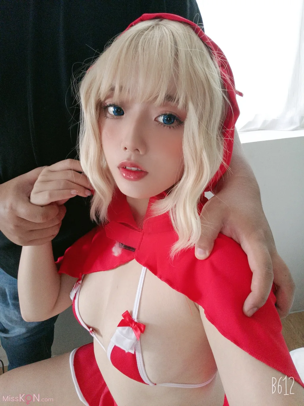 Coser@Messie Huang: Red Hood (60 photos) – Page 2