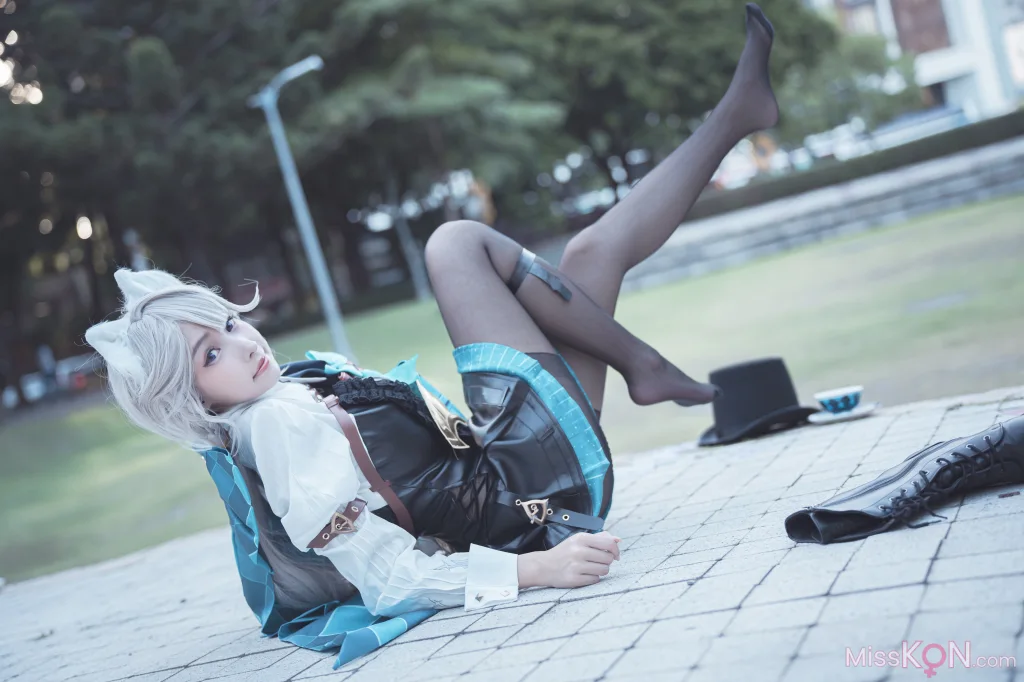 Coser@慕慕Momo: 原神 Genshin 琳妮特的色情魔術 室外 (34 photos) – Page 3