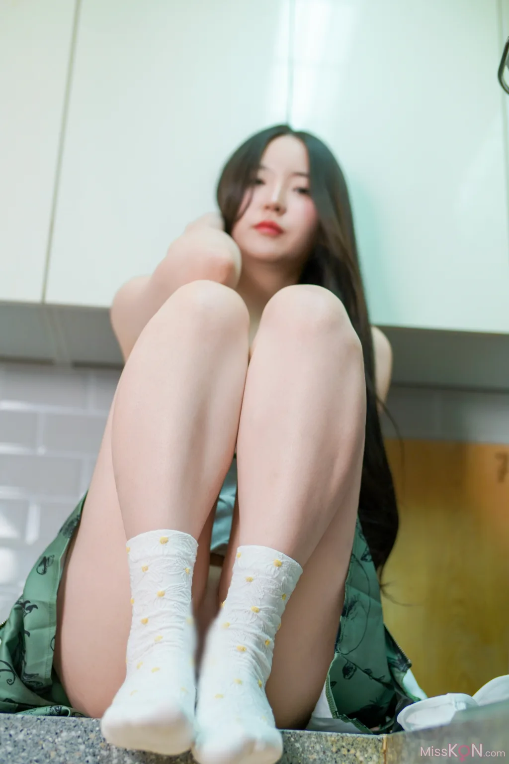 Yeolmu: Pose On The Stairs And The Sink (41 photos) – Page 2