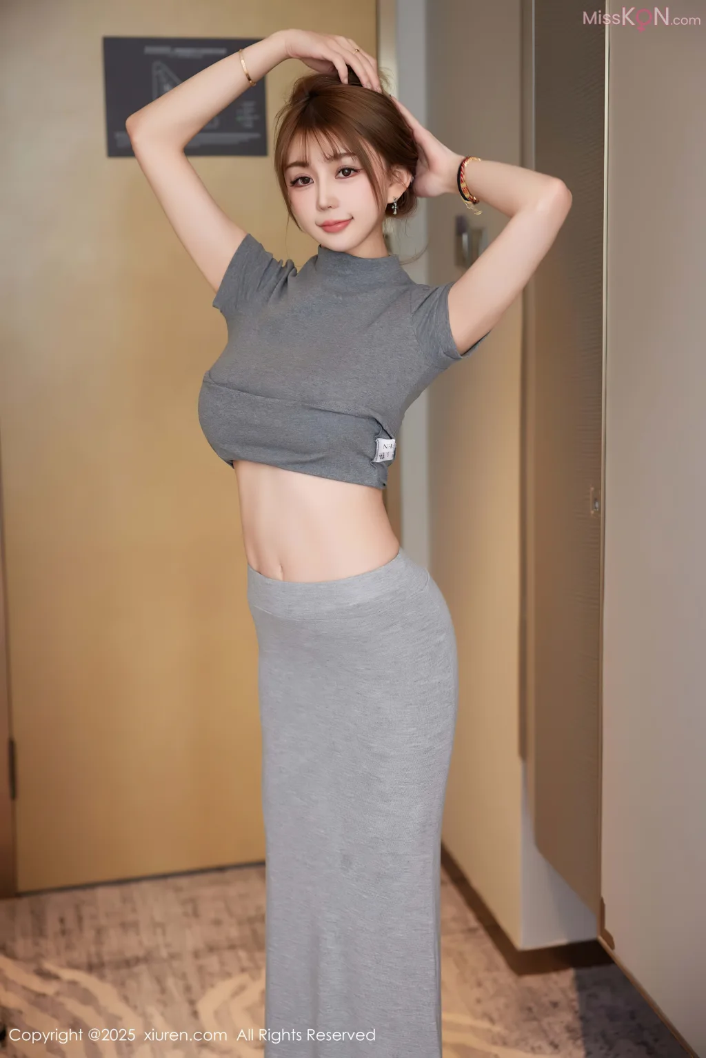 XIUREN No.9931 – 9945 (1175 photos)