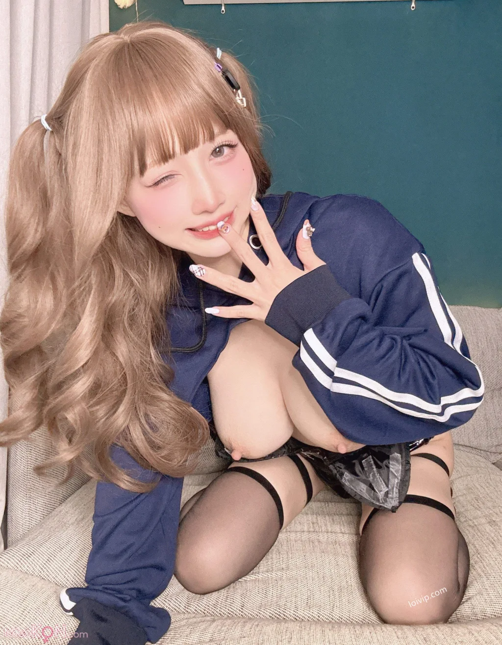 Coser@沖田凜花Rinka: 新作 Cos兔兔妹 (69 photos + 2 videos)