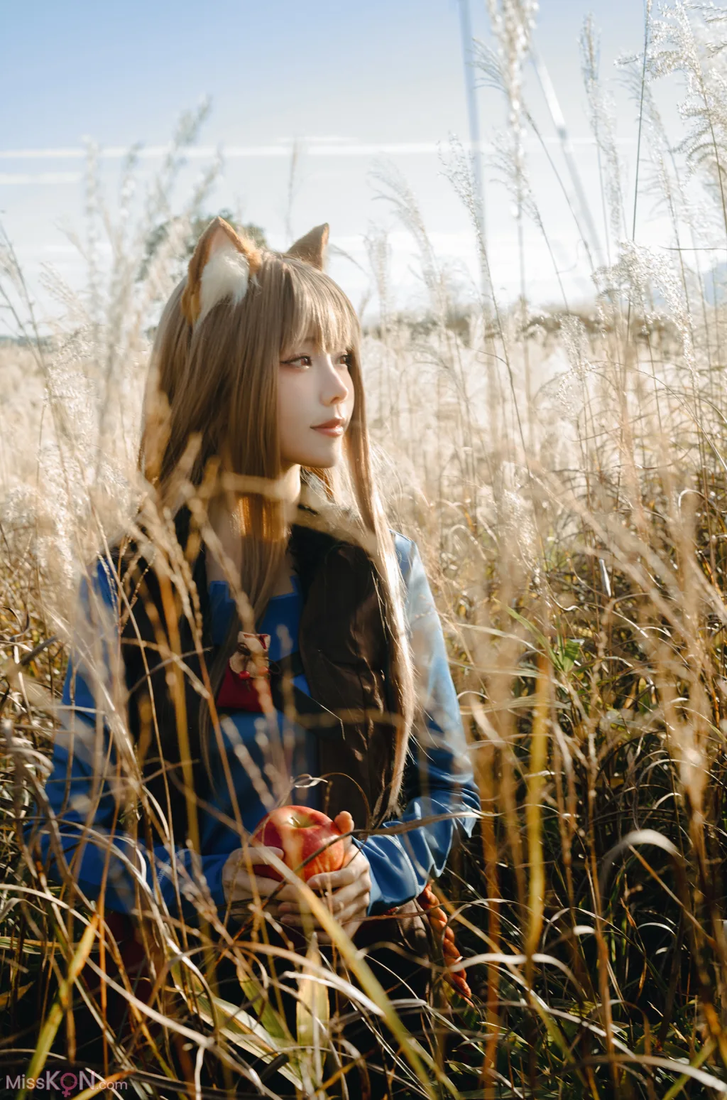 Coser@Ely_eee (ElyEE子): Soft Glow 狼與暖陽 (52 photos + 1 video)