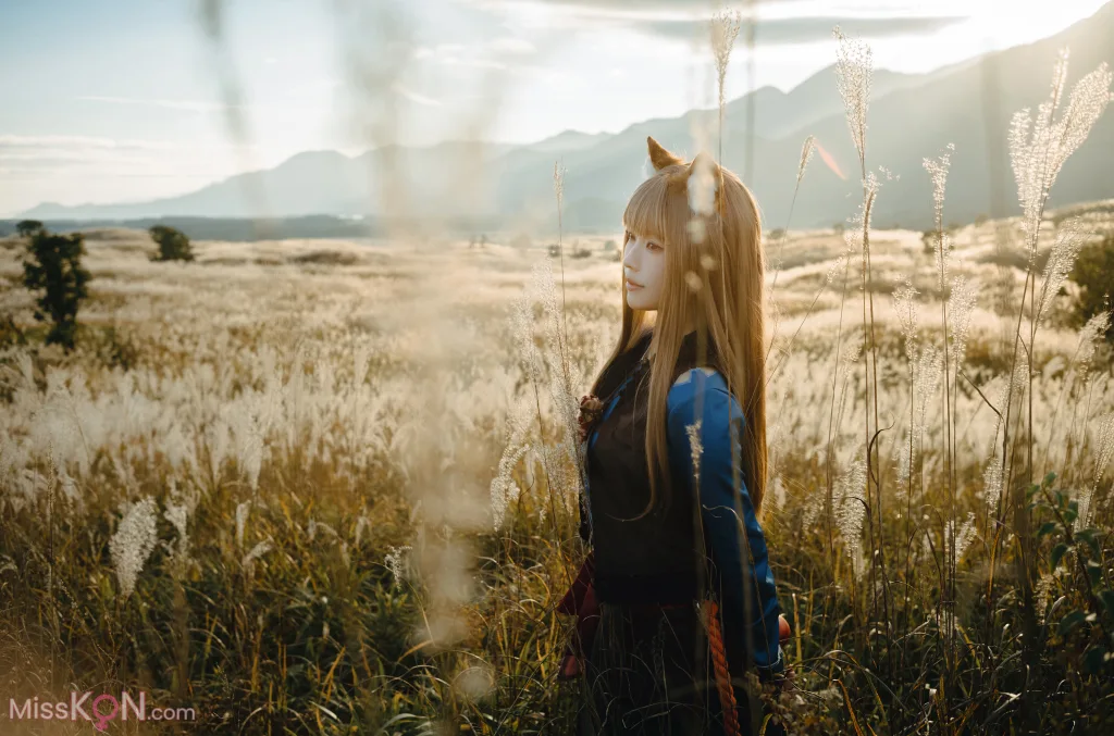 Coser@Ely_eee (ElyEE子): Soft Glow 狼與暖陽 (52 photos + 1 video) – Page 2