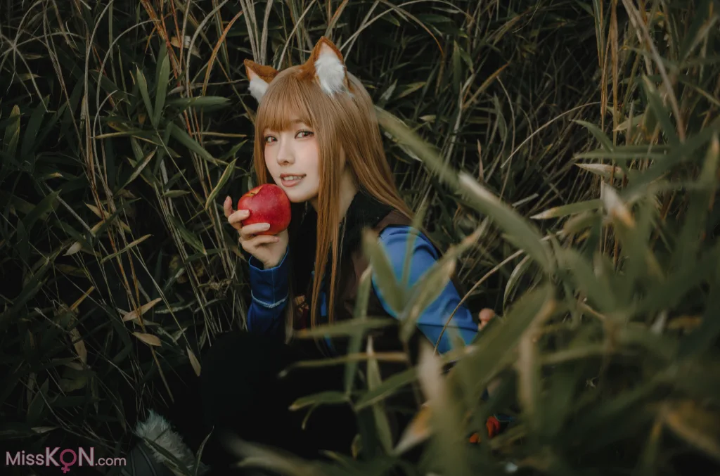 Coser@Ely_eee (ElyEE子): Soft Glow 狼與暖陽 (52 photos + 1 video) – Page 3