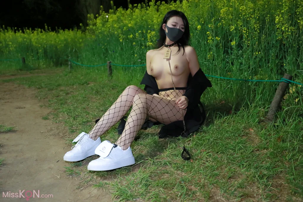 李佳: 户外花田 (47 photos)