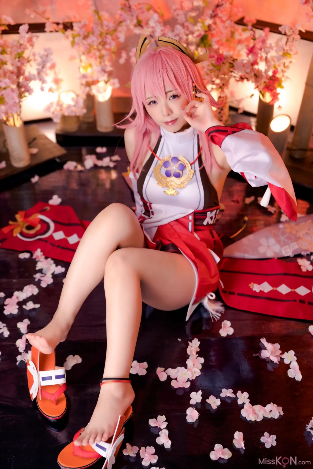 Coser@Rizuna: Yae Zakura (Houkai Impact 3) (181 photos)