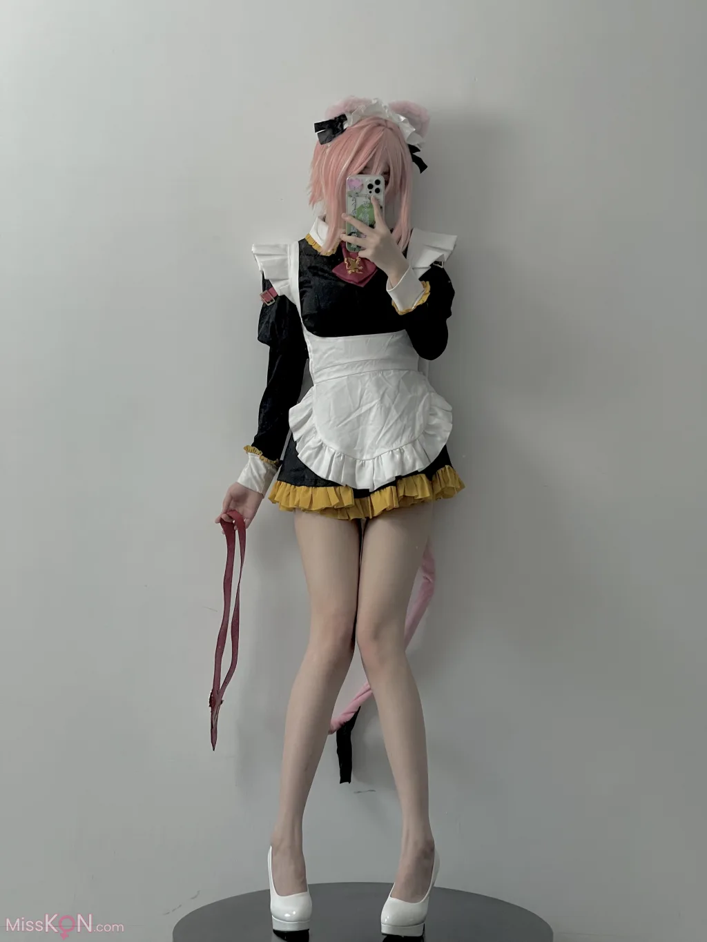 Coser@幼愛Youmeko: 阿斯托尔福女仆 (56 photos)