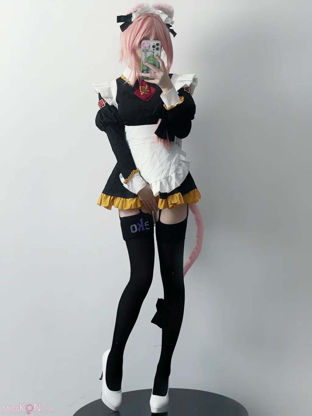 Coser@幼愛Youmeko: 阿斯托尔福女仆 (56 photos) – Page 2