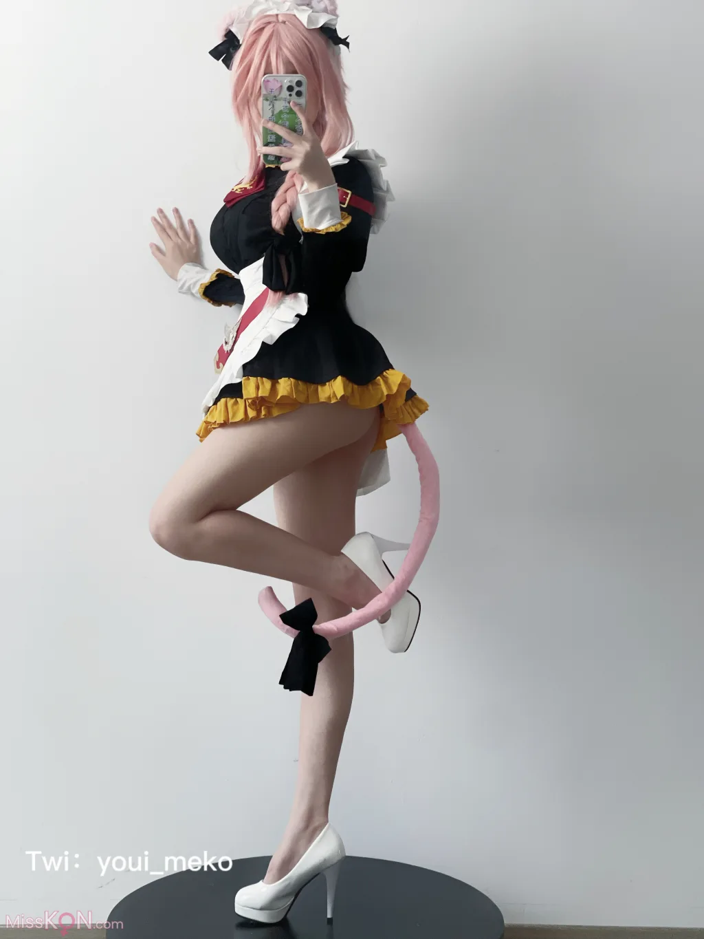 Coser@幼愛Youmeko: 阿斯托尔福女仆 (56 photos) – Page 2