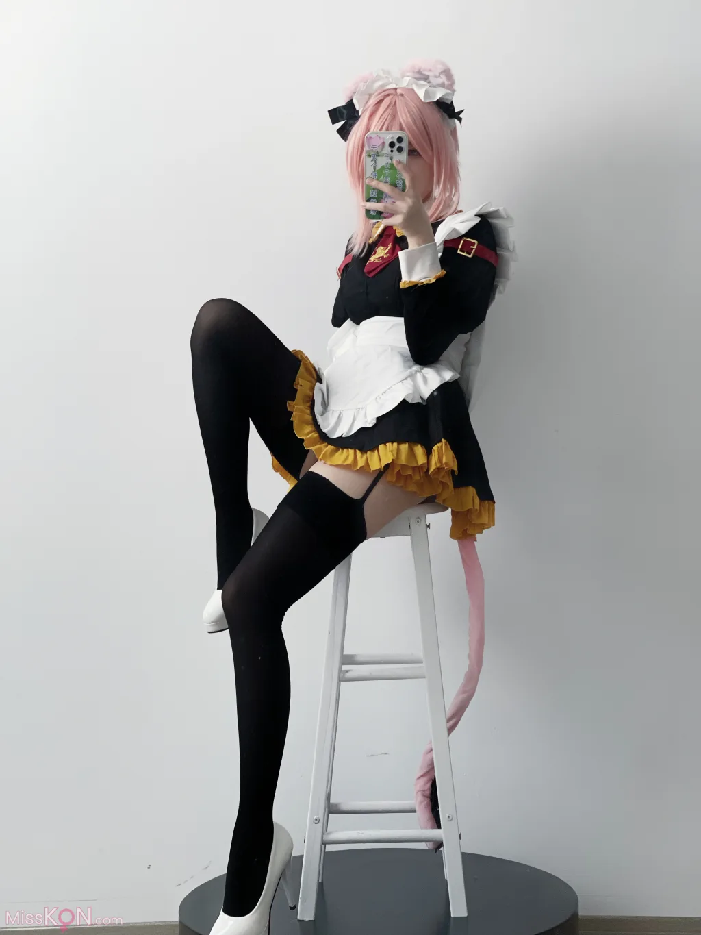Coser@幼愛Youmeko: 阿斯托尔福女仆 (56 photos) – Page 2