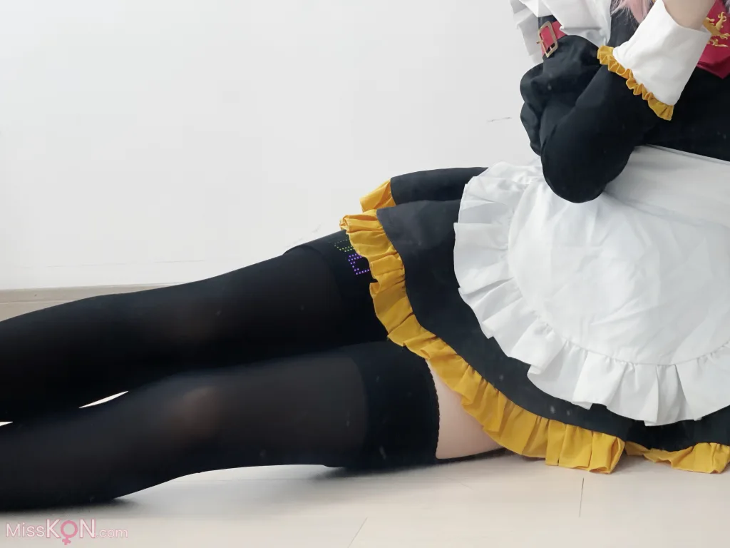 Coser@幼愛Youmeko: 阿斯托尔福女仆 (56 photos) – Page 3