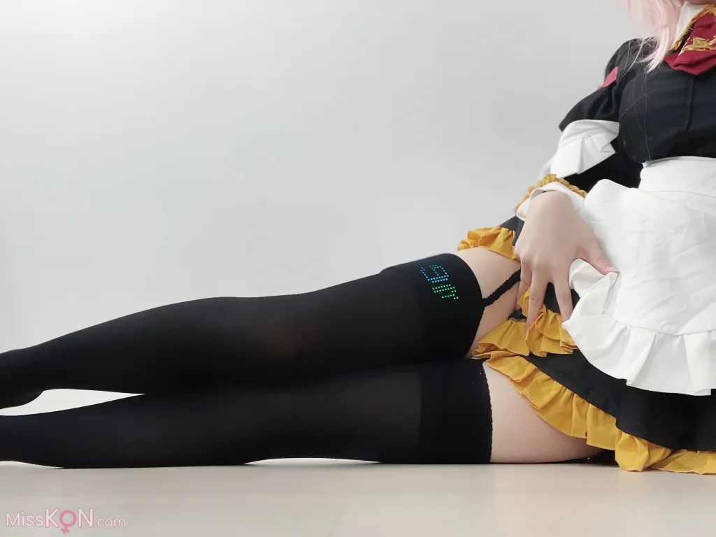 Coser@幼愛Youmeko: 阿斯托尔福女仆 (56 photos) – Page 3