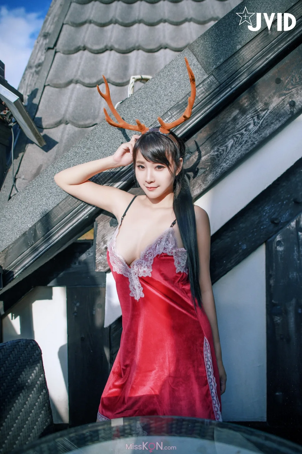 [JVID] Lele 樂樂:【全輯上空無碼】巨乳女神 樂樂－鹿角女孩的報恩！ (161 photos)