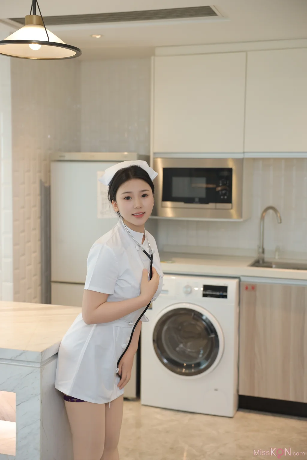 [XR Uncensored] 林嘉馨: 秀人網 林嘉馨新人 露三點圖 男女演繹 抓奶 (110 photos)