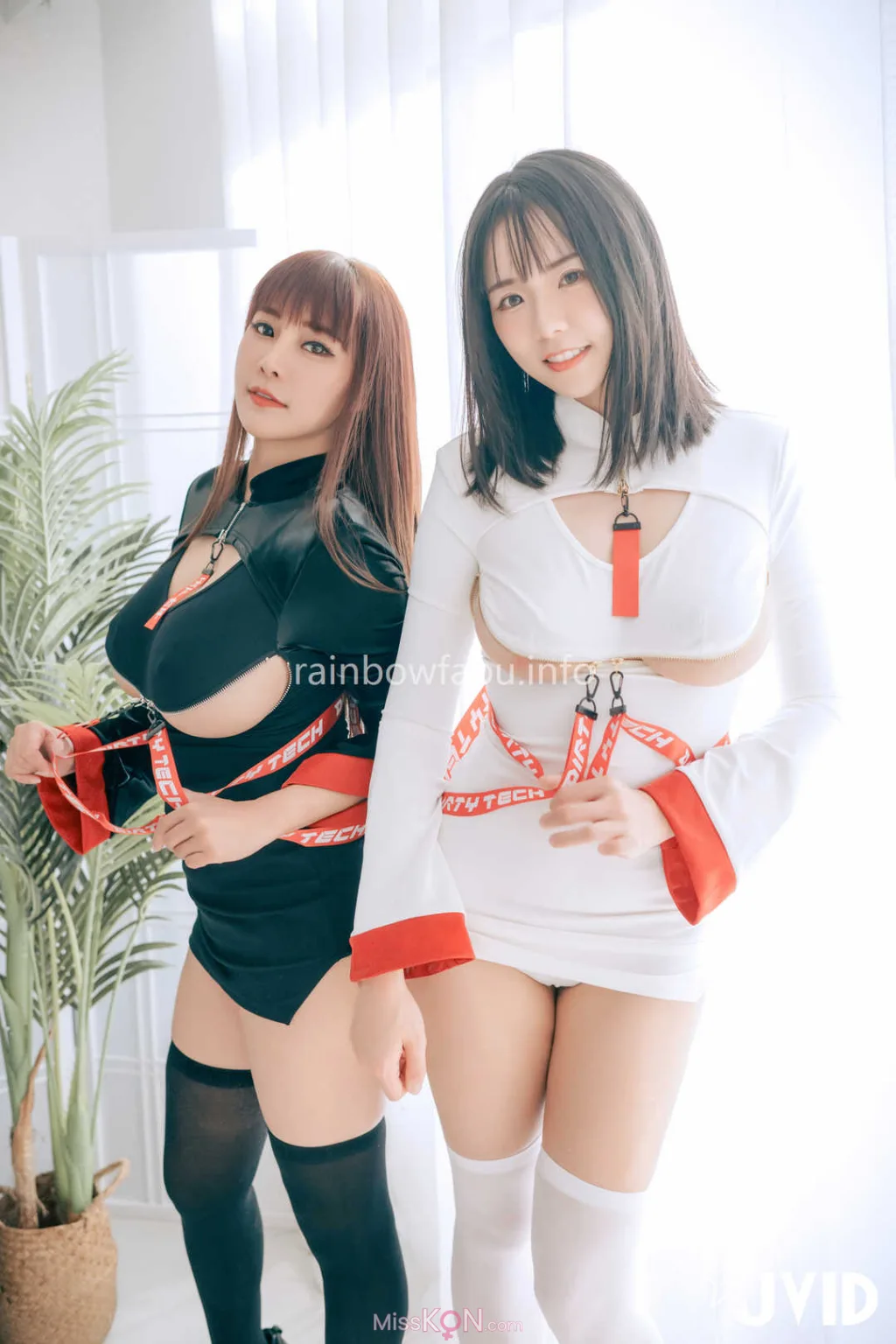 [JVID] Angela寶7 & Lele 樂樂 & 兔比比: 黑白無常の人間求歡性愛之旅🔞最強巨乳的民間傳說😳巨乳被凡人狂搓猛揉影片流出 (230 photos + 1 video)