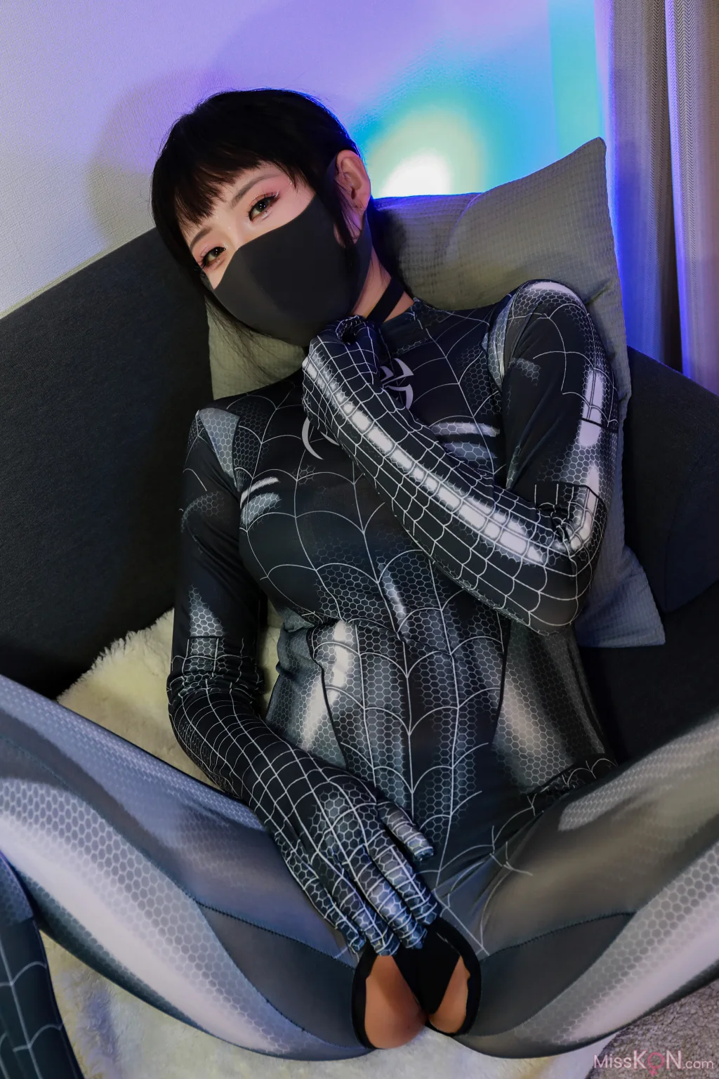 李佳: 蜘蛛侠 (52 photos) – Page 4