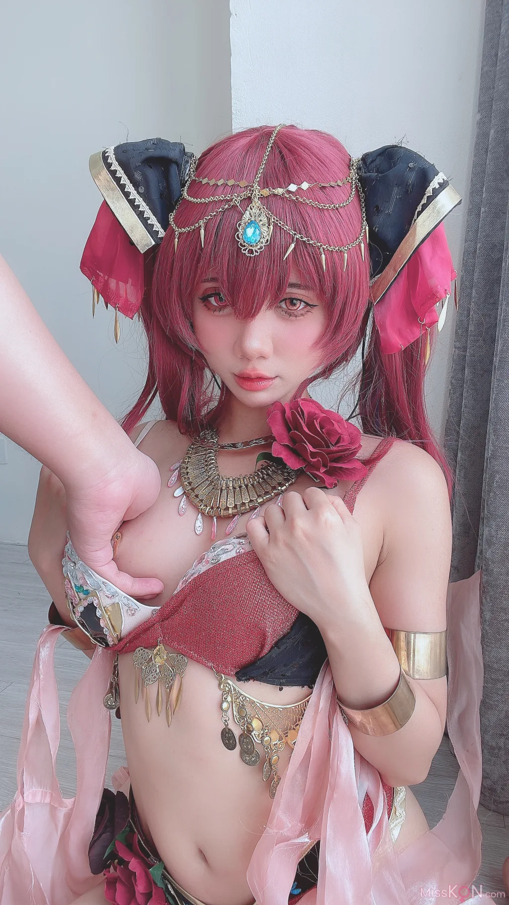 Coser@PoppaChan: Marine Houshou (109 photos + 9 videos)