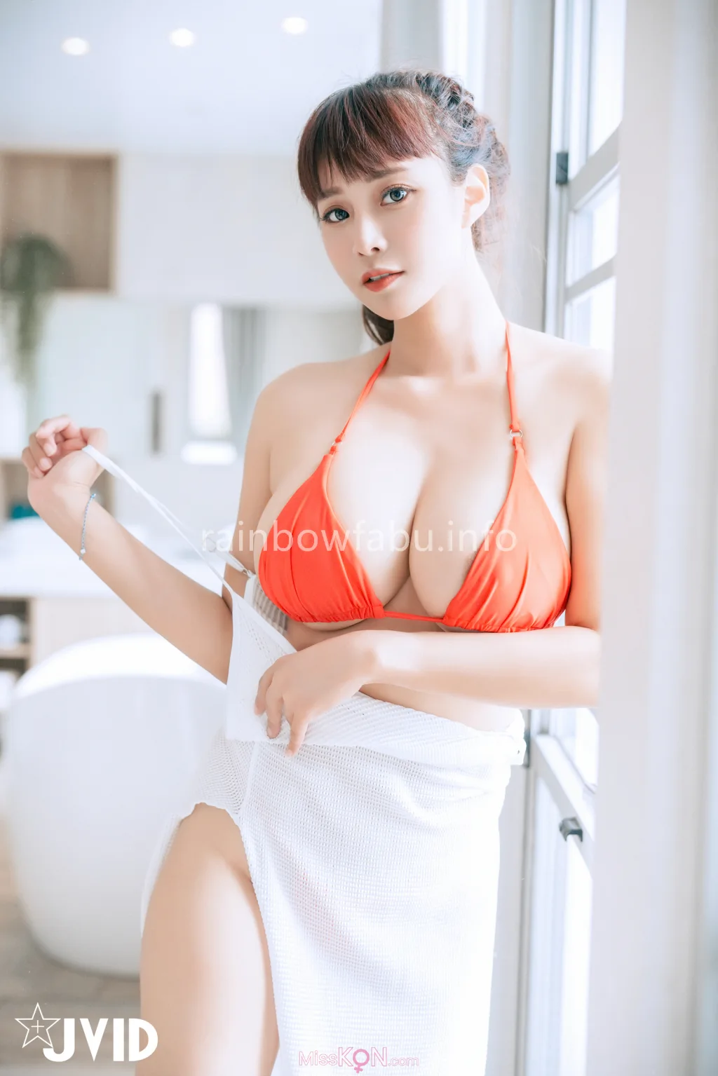 [JVID] Lele 樂樂: 濕身露出豪乳 開腿露鮑 誘惑丈夫下屬😈後入猛撞 暴力巨乳搖晃🎬淫蕩人妻濕身誘惑 (290 photos + 1 video) – Page 2
