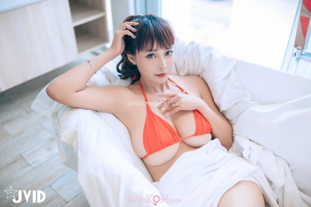 [JVID] Lele 樂樂: 濕身露出豪乳 開腿露鮑 誘惑丈夫下屬😈後入猛撞 暴力巨乳搖晃🎬淫蕩人妻濕身誘惑 (290 photos + 1 video) – Page 4