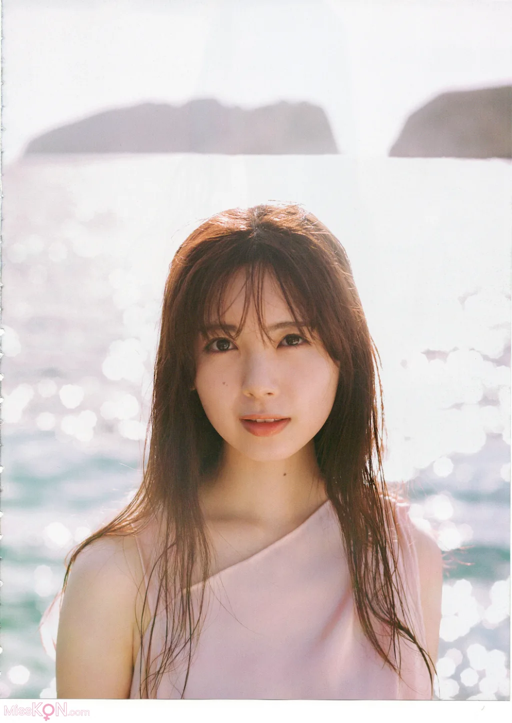 [JP] Ayame Tsutsui (筒井あやめ) 乃木坂46: 筒井あやめ 1st写真集 感情の隙間 (170 photos) – Page 2