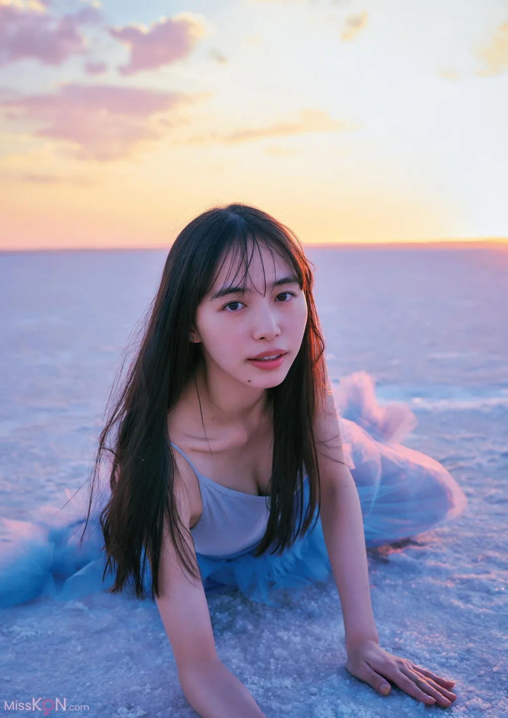 [JP] Hiroe Igeta (井桁弘恵): 写真集 つかのま (146 photos) – Page 2