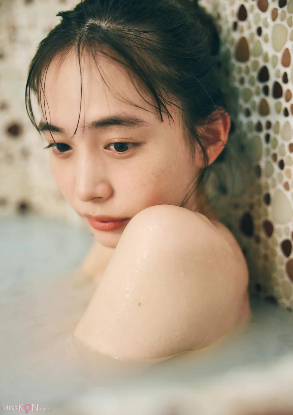 [JP] Hiroe Igeta (井桁弘恵): 写真集 つかのま (146 photos) – Page 3