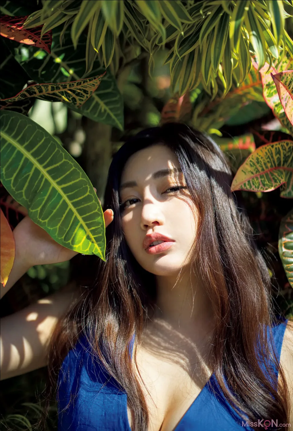[JP] Miho Abe (あべみほ): FRIDAY GOLD 衝撃の初ヘアヌード!! (20 photos)