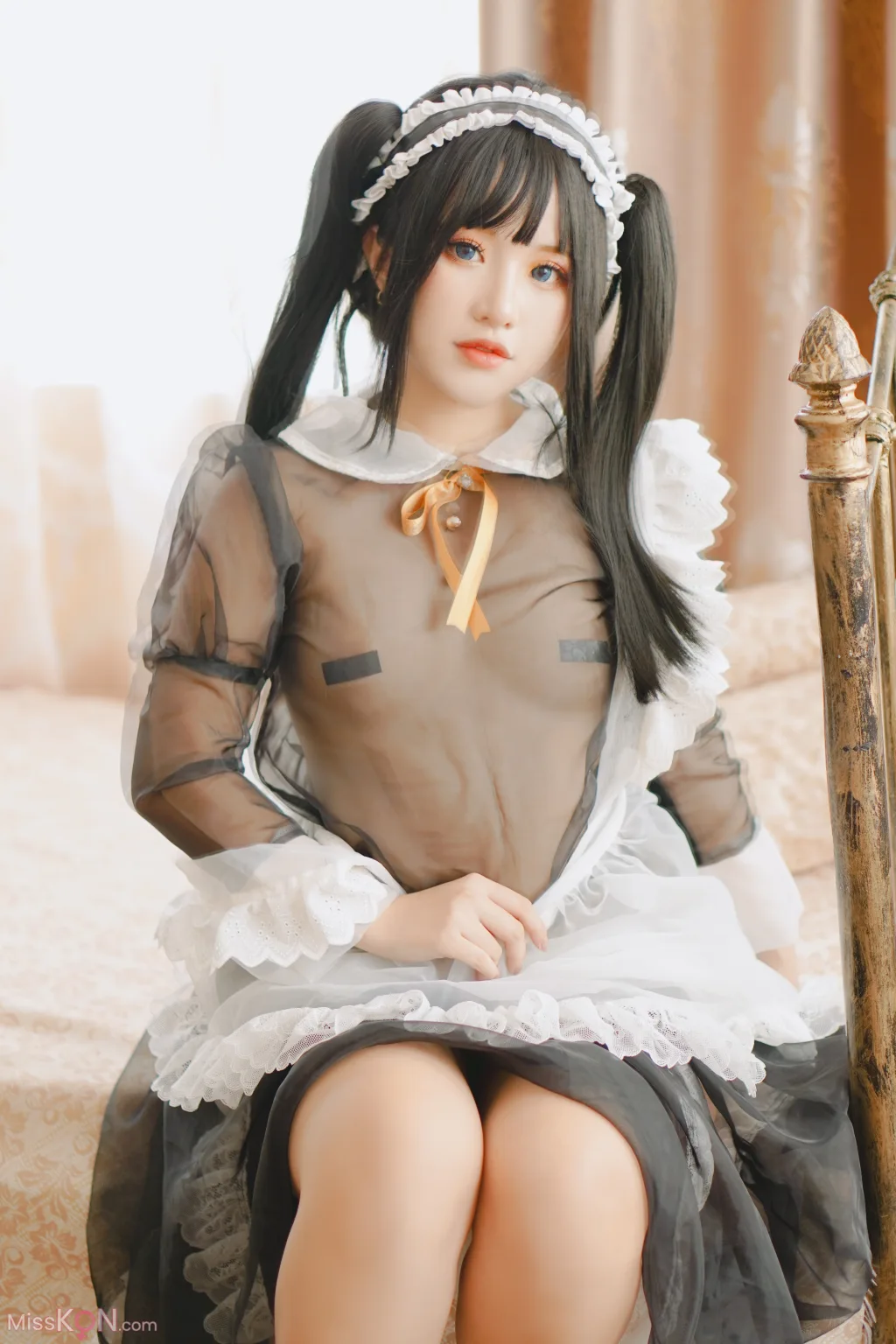 Coser@Chono Black: Transparent Maid (16 photos)