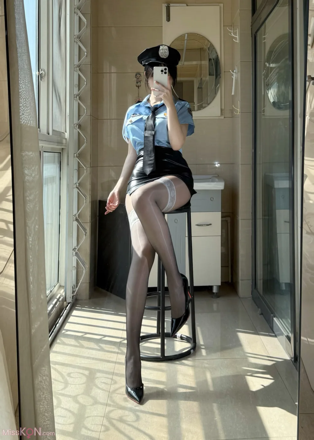 Coser@不可爱羚: 高价定制 女警制服 (48 photos + 8 videos) – Page 2