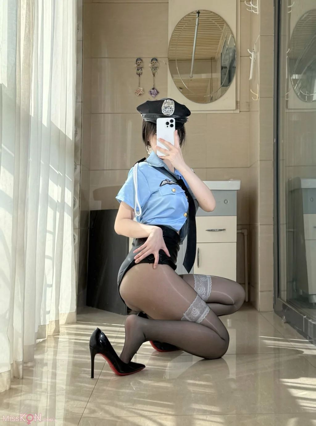 Coser@不可爱羚: 高价定制 女警制服 (48 photos + 8 videos) – Page 2