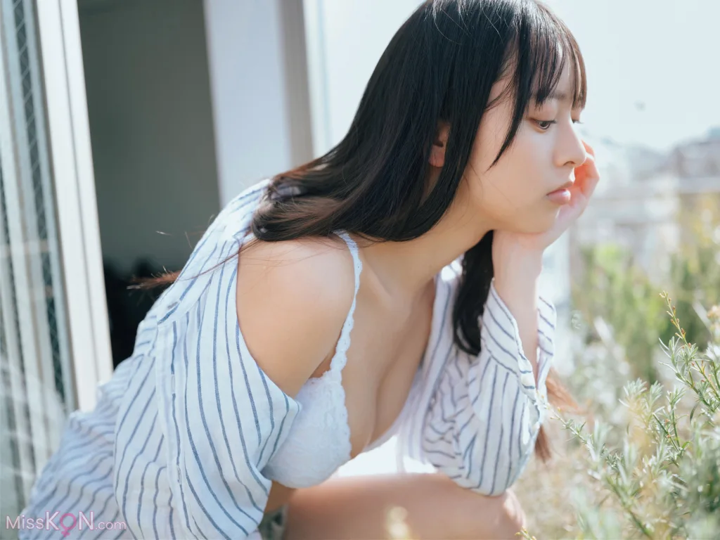 [JP] Riko Ōtsuki (大槻理子): FLASHデジタル写真集 朝陽 (36 photos)